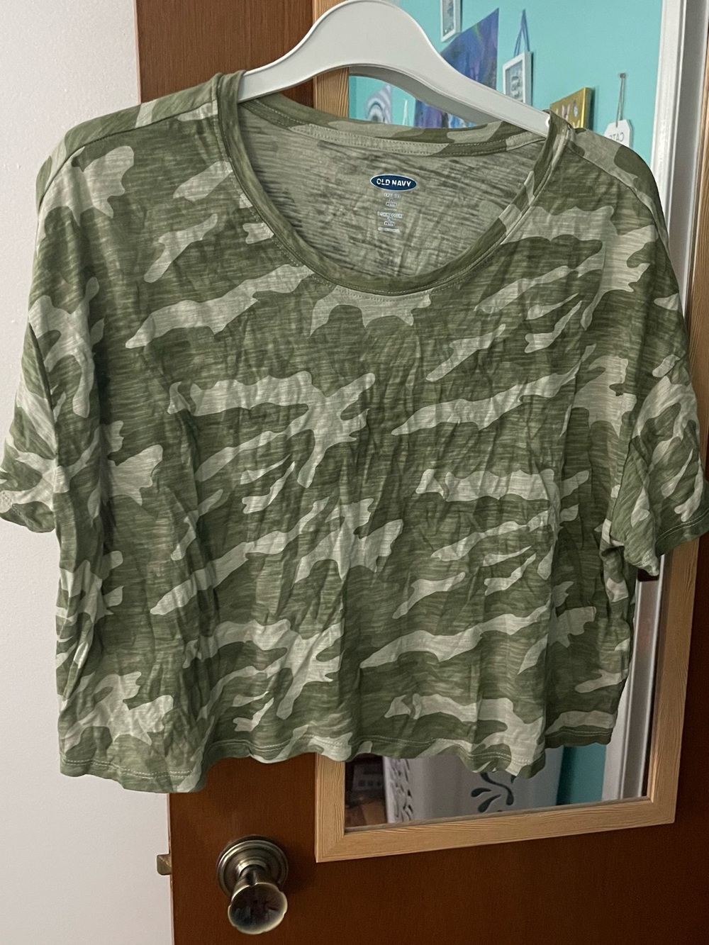 Old Navy Crop Tee Size XL